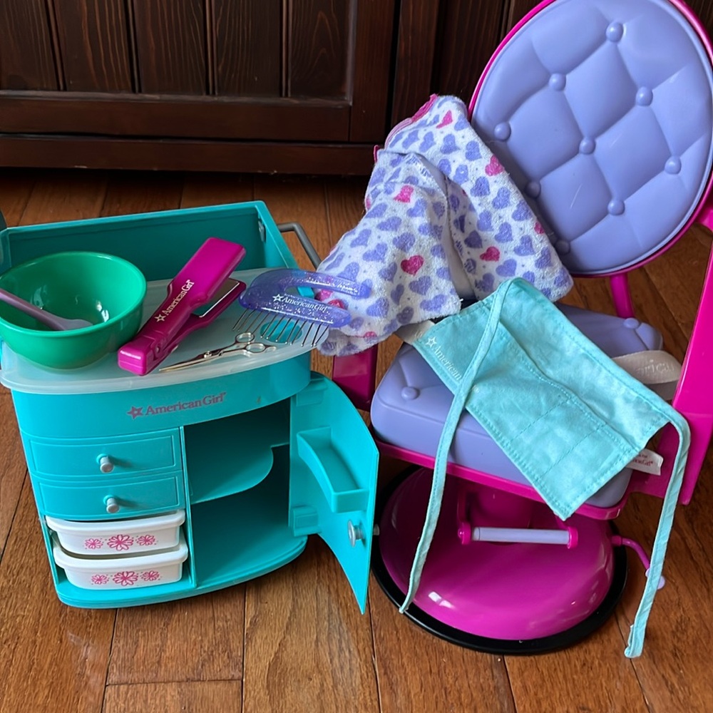 American Girl Beauty Salon Set